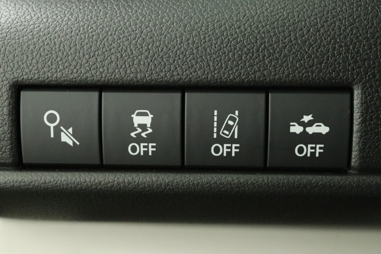 Suzuki Swift - 1.2 Style Smart Hybrid 43