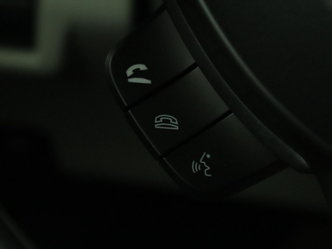 Suzuki Swift - 1.2 Style Smart Hybrid