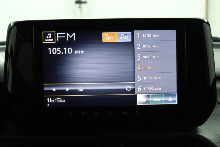 Suzuki Swift - 1.2 Style Smart Hybrid 51