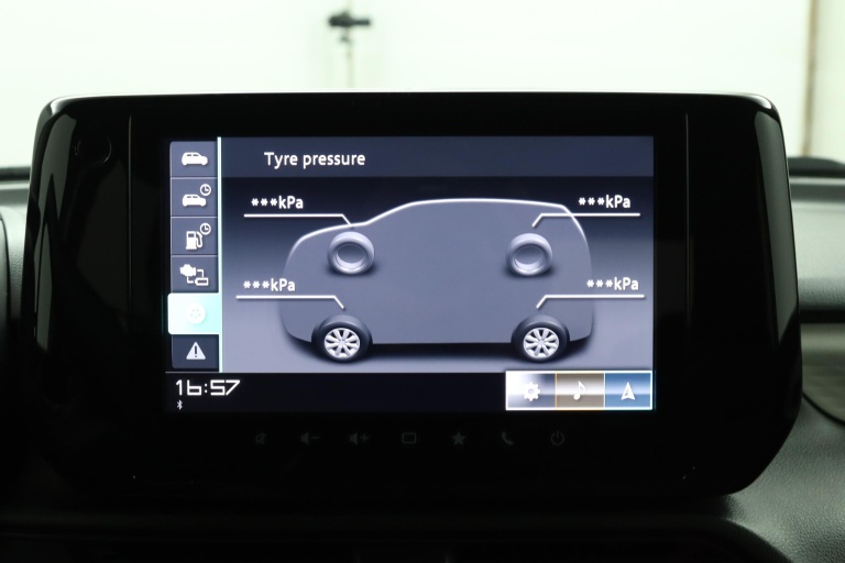 Suzuki Swift - 1.2 Style Smart Hybrid 55