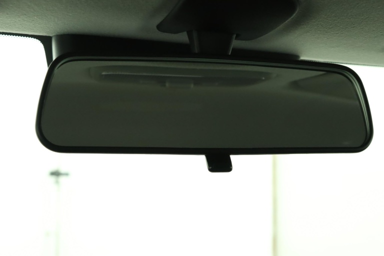 Suzuki Swift - 1.2 Style Smart Hybrid 57