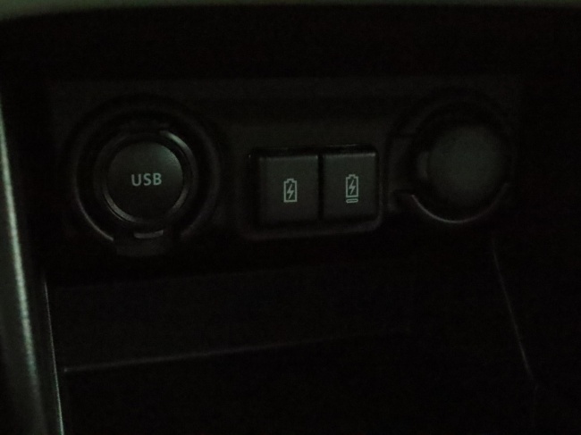 Suzuki Swift - 1.2 Style Smart Hybrid