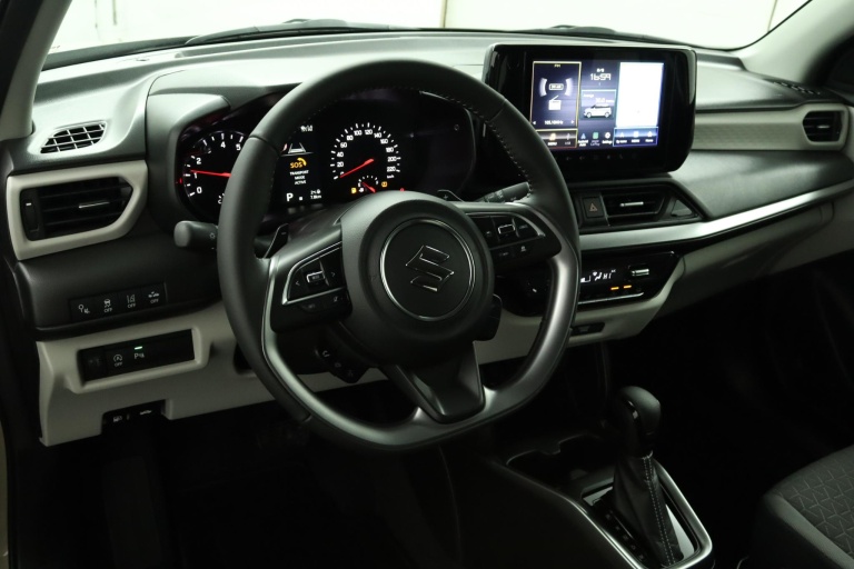 Suzuki Swift - 1.2 Style Smart Hybrid 59