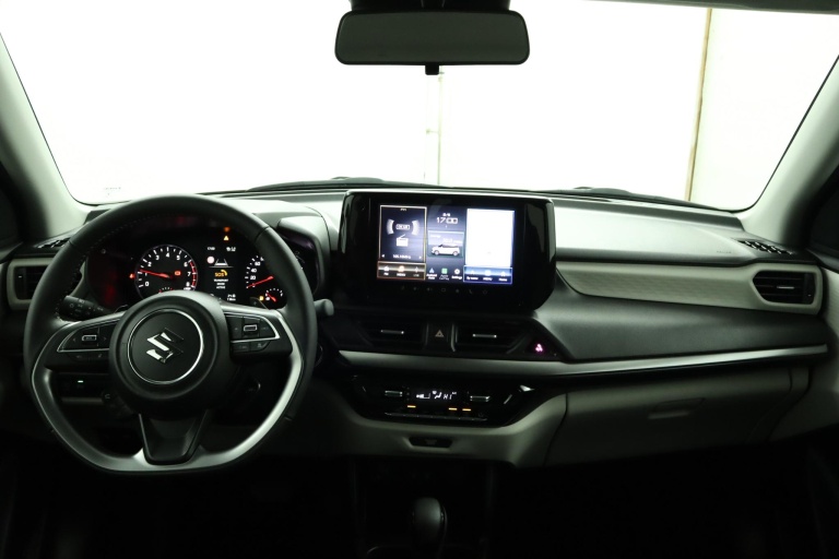 Suzuki Swift - 1.2 Style Smart Hybrid 60