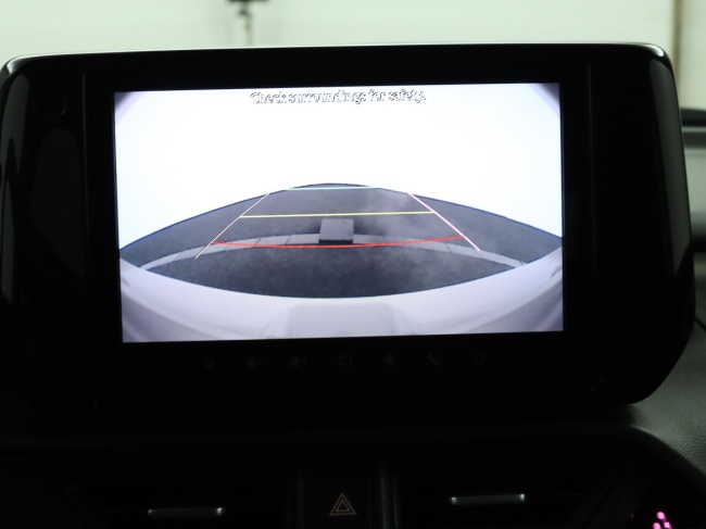 Suzuki Swift - 1.2 Style Smart Hybrid