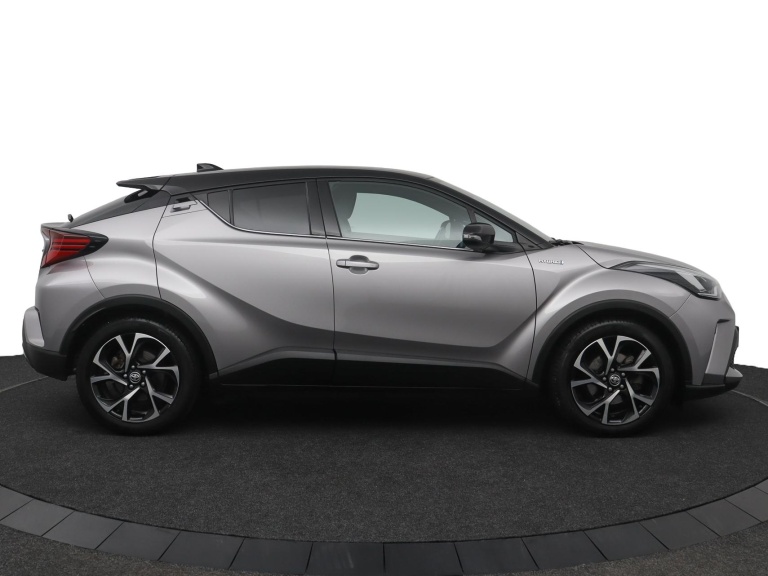 Toyota C-HR - 2.0 Hybrid First Edition 13