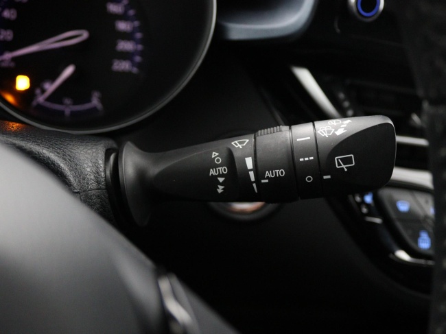 Toyota C-HR - 2.0 Hybrid First Edition