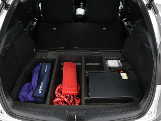 Toyota C-HR - 2.0 Hybrid First Edition