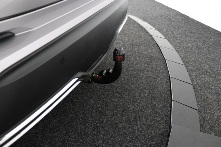 Toyota C-HR - 2.0 Hybrid First Edition 35