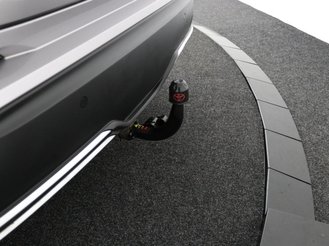 Toyota C-HR - 2.0 Hybrid First Edition