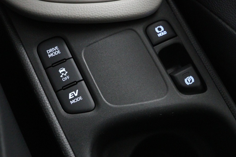 Toyota Yaris - 1.5 Hybrid Executive 38