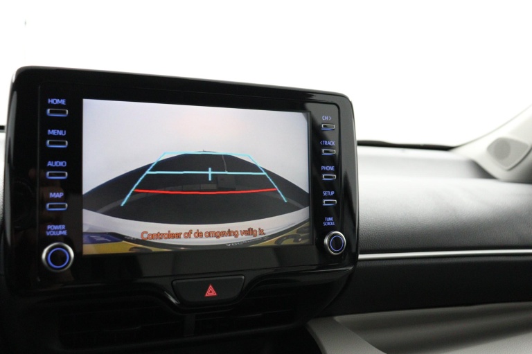 Toyota Yaris - 1.5 Hybrid Executive 9