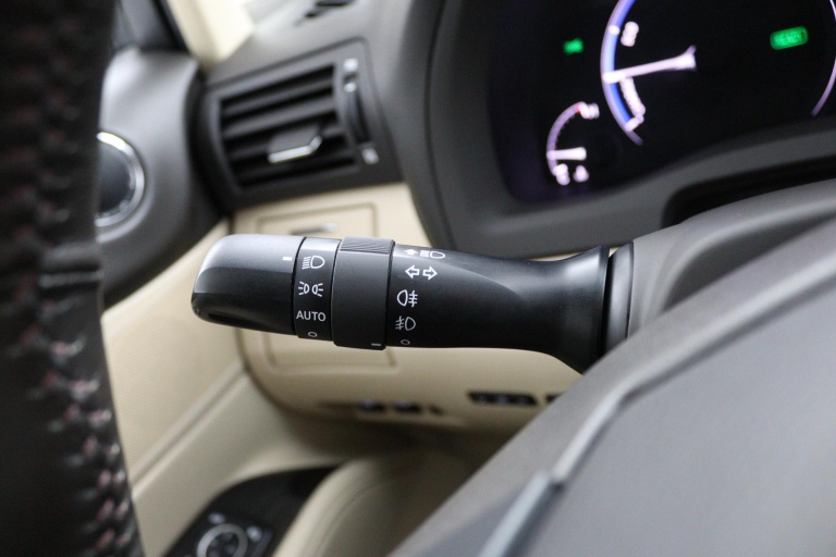 Lexus RX - 450h 4WD Executive 31