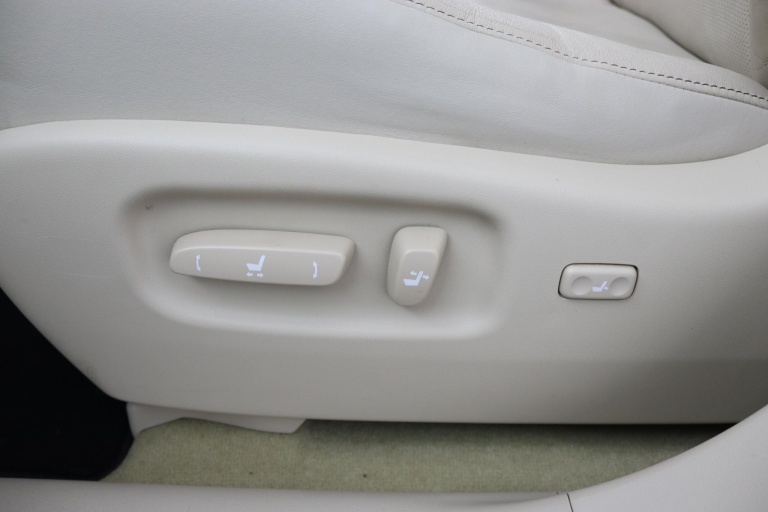 Lexus RX - 450h 4WD Executive 38