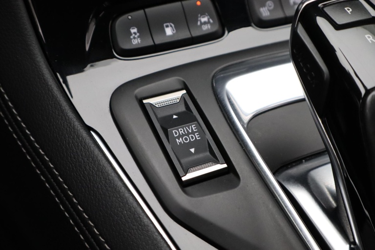 Opel Grandland X - 1.6 Turbo Hybrid Elegance 25