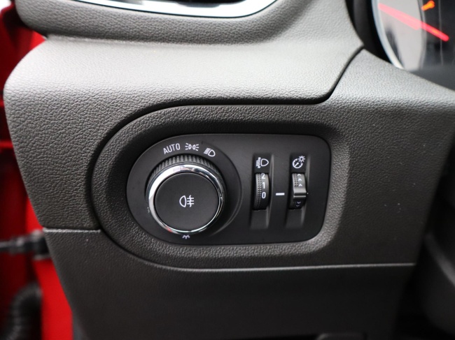 Opel Grandland X - 1.6 Turbo Hybrid Elegance