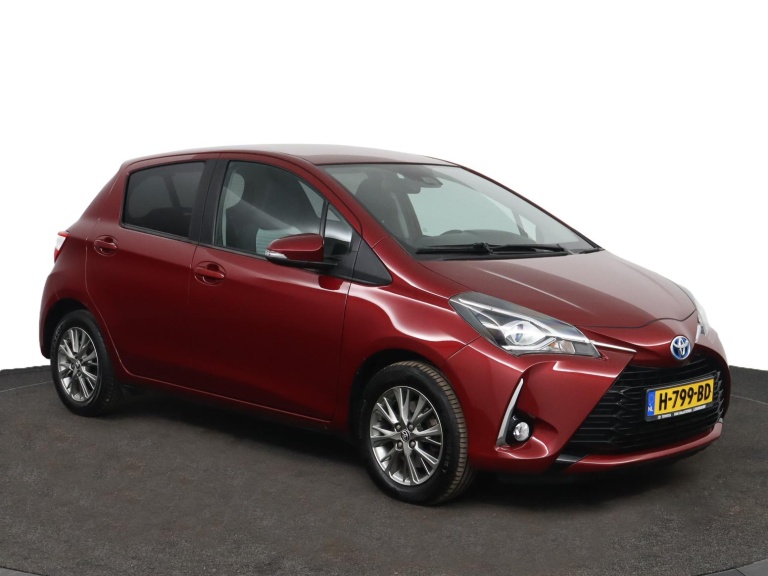 Toyota Yaris - 1.5 Hybrid Dynamic 14