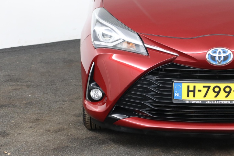 Toyota Yaris - 1.5 Hybrid Dynamic 35