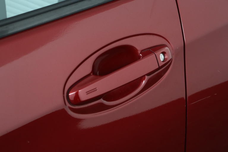 Toyota Yaris - 1.5 Hybrid Dynamic 38