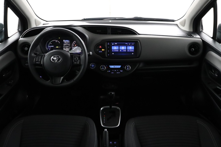 Toyota Yaris - 1.5 Hybrid Dynamic 4