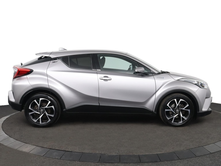 Toyota C-HR - 1.8 Hybrid Dynamic 13