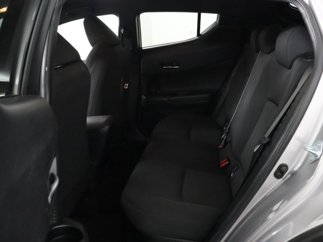 Toyota C-HR - 1.8 Hybrid Dynamic