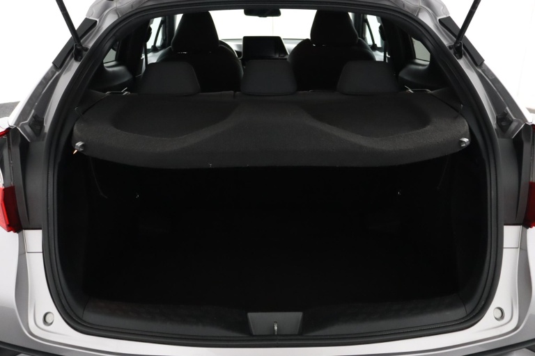 Toyota C-HR - 1.8 Hybrid Dynamic 23