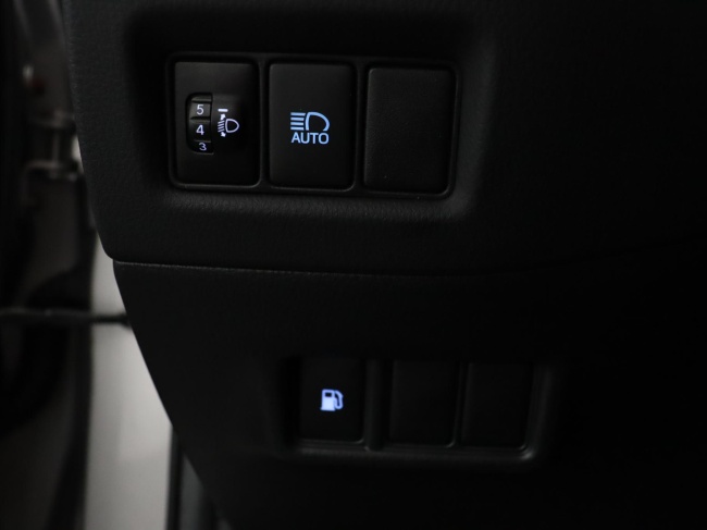 Toyota C-HR - 1.8 Hybrid Dynamic