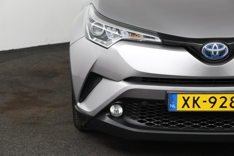 Toyota C-HR - 1.8 Hybrid Dynamic 36