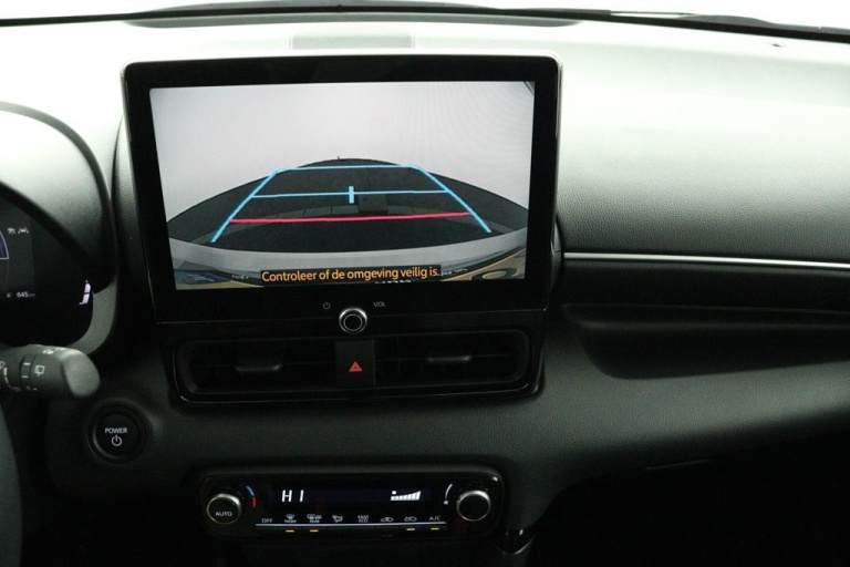 Toyota Yaris - 1.5 Hybrid 115 First Edition 13