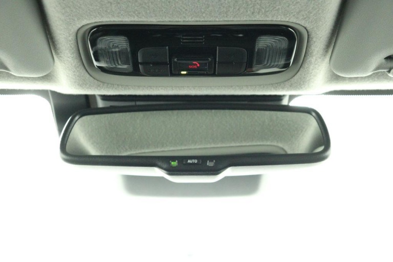 Toyota Yaris - 1.5 Hybrid 115 First Edition 32