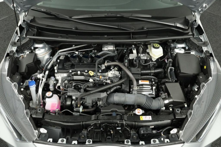 Toyota Yaris - 1.5 Hybrid 115 First Edition 34