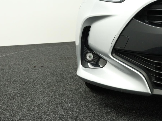 Toyota Yaris - 1.5 Hybrid 115 First Edition