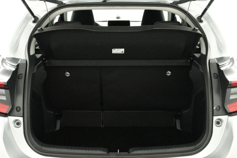 Toyota Yaris - 1.5 Hybrid 115 First Edition 44