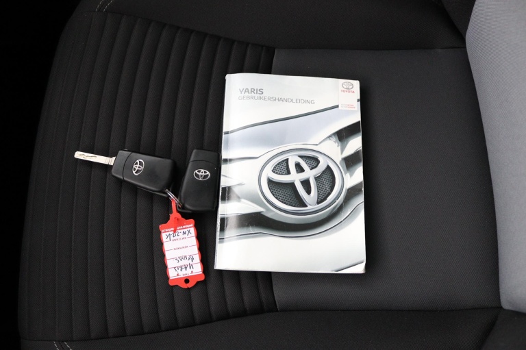 Toyota Yaris - 1.5 VVT-i Active 11