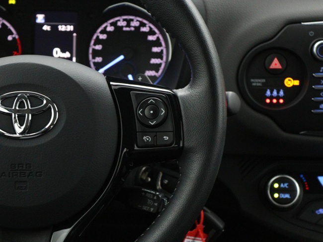 Toyota Yaris - 1.5 VVT-i Active