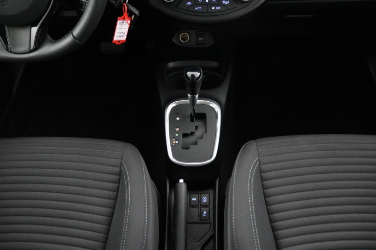 Toyota Yaris - 1.5 VVT-i Active 26