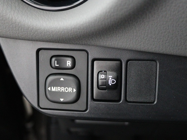 Toyota Yaris - 1.5 VVT-i Active