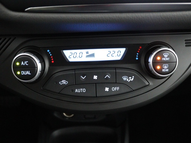 Toyota Yaris - 1.5 VVT-i Active