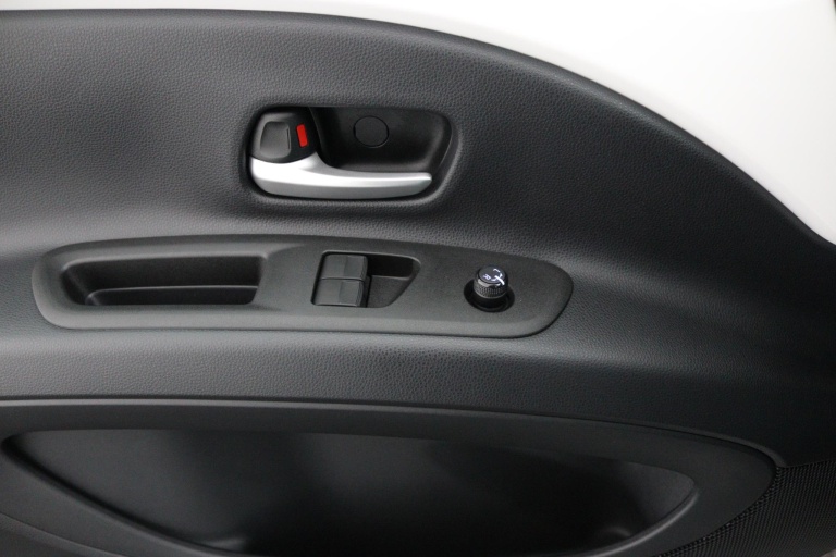 Toyota Aygo X - 1.0 VVT-i S-CVT Play 27