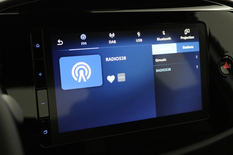 Toyota Aygo X - 1.0 VVT-i S-CVT Play 38