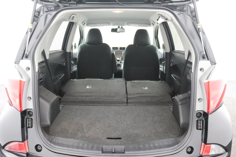 Toyota Verso-S - 1.3 VVT-i Dynamic 27