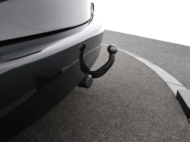 Toyota Verso-S - 1.3 VVT-i Dynamic