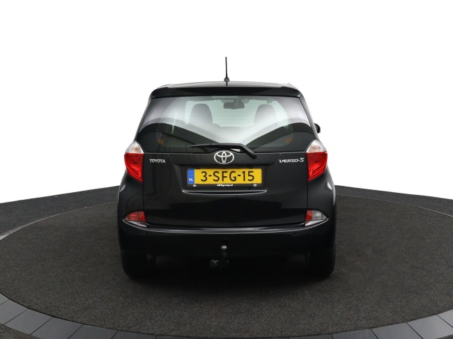 Toyota Verso-S - 1.3 VVT-i Dynamic