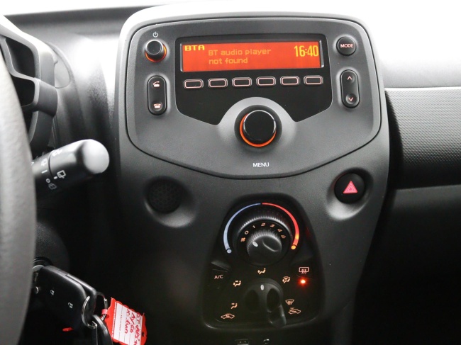Toyota Aygo - 1.0 VVT-i x-fun