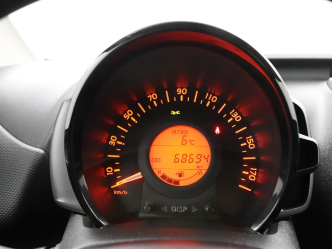 Toyota Aygo - 1.0 VVT-i x-fun