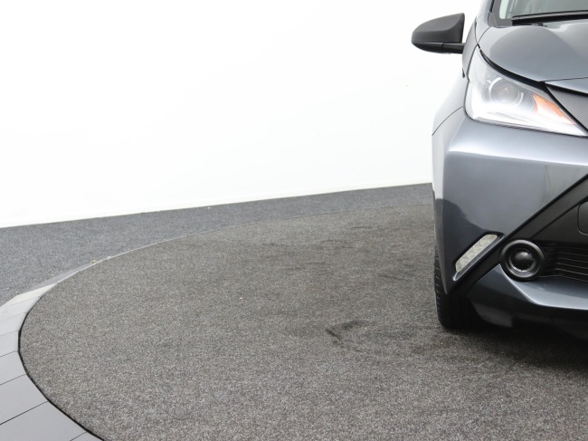 Toyota Aygo - 1.0 VVT-i x-fun