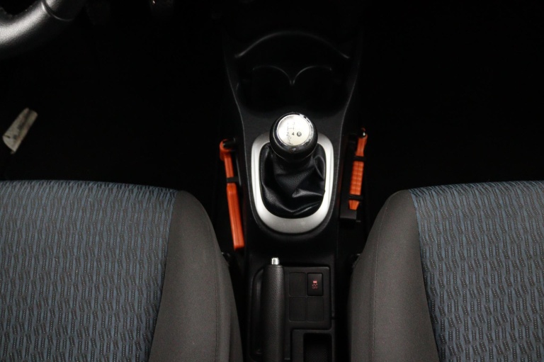 Toyota Yaris - 1.0 VVT-i Aspiration 22