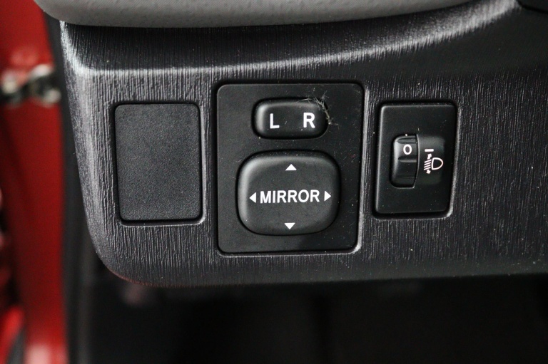 Toyota Yaris - 1.0 VVT-i Aspiration 30