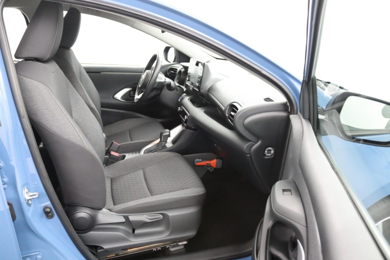 Toyota Yaris - 1.5 Hybrid Dynamic 10